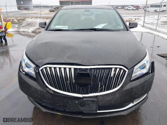 2014 Buick LaCrosse Leather with VIN 1G4GB5GR2EF147513, listed as a IAAI auction lot 41206856 with 92,900 mi miles. Bid and sale history available at carsss.com. Image 12.