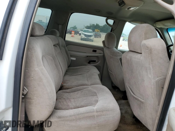 2002 Chevrolet Suburban LT with VIN 3GNEC16Z12G363244, listed as a Copart auction lot 51147114 with 261,559 mi miles and Salvage Title. Bid and sale history available at carsss.com. Image 11.