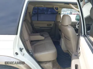 2000 Mitsubishi Montero Sport LS with VIN JA4LS31H3YP019510, listed as a IAAI auction lot 41795000 with 1 mi miles. Bid and sale history available at carsss.com. Image 8.