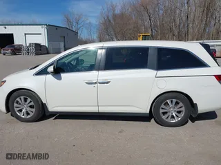 2016 Honda Odyssey EX-L with VIN 5FNRL5H69GB088577, listed as a IAAI auction lot 41768752 with 157,058 mi miles. Bid and sale history available at carsss.com. Image 15.