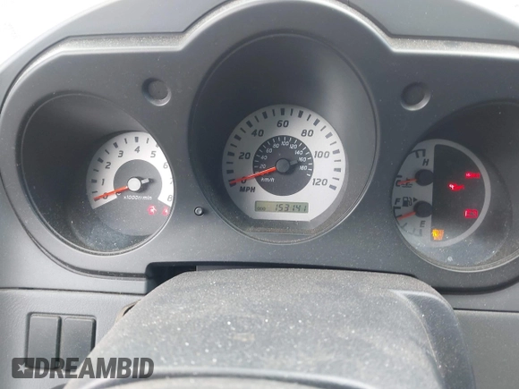 2004 Nissan Frontier XE z VIN 1N6ED29X54C475425, wystawiony jako IAAI lot #42292779 z przebiegiem 156 000 mil mil oraz . Historia ofert i sprzedaży dostępna na DreamBid. Obrazek 7.