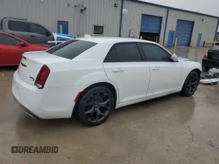 2021 Chrysler 300 S с VIN 2C3CCABG3MH554305, выставлен на аукционе Copart как лот 43074115 с пробегом 103 454 миль миль и Списание • Salvage title. История ставок и продаж доступна на DreamBid. Изображение 3.