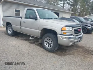 2004 GMC Sierra 1500 SLE with VIN 1GTEK14T74Z142535, listed as a IAAI auction lot 42023908 with 107,538 mi miles and . Bid and sale history available at DreamBid. Image 1.
