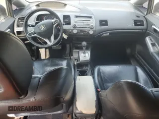 2006 Acura CSX Touring z VIN 2HHFD56536H200113, wystawiony jako Copart lot #58647895 z przebiegiem 255 471 mil mil oraz Czysty tytuł • Clean title. Historia ofert i sprzedaży dostępna na DreamBid. Obrazek 8.