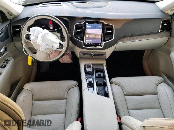 2023 Volvo XC90 Ultimate with VIN YV4062PA2P1988358, listed as a Copart auction lot 83458764 with 9,521 mi miles and Salvage Title. Bid and sale history available at carsss.com. Image 8.