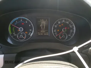 2013 Volkswagen Jetta Hybrid SE с VIN 3VW637AJ3DM238328, выставлен на аукционе Copart как лот 56854715 с пробегом 146 145 миль миль и Списание • Salvage title. История ставок и продаж доступна на DreamBid. Изображение 9.