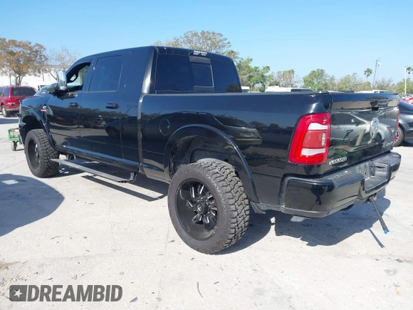 2019 Ram 2500 Laramie with VIN 3C6UR5NL9KG607477, listed as a IAAI auction lot 41712518 with 116,613 mi miles. Bid and sale history available at carsss.com. Image 3.