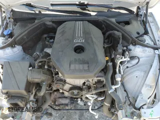 2022 Genesis G70 2.0T z VIN KMTG34TA0NU089619, wystawiony jako Copart lot #52154495 z przebiegiem 70 890 mil mil oraz Szkody całkowita. Historia ofert i sprzedaży dostępna na DreamBid. Obrazek 13.