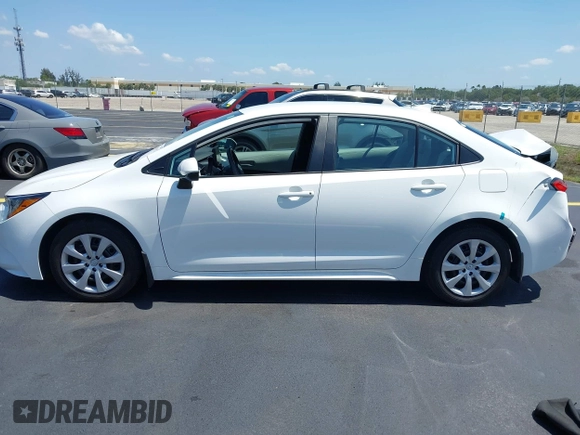 2024 Toyota Corolla LE with VIN 5YFB4MDE5RP205598, listed as a IAAI auction lot 42285592 with 11,753 mi miles and . Bid and sale history available at DreamBid. Image 14.