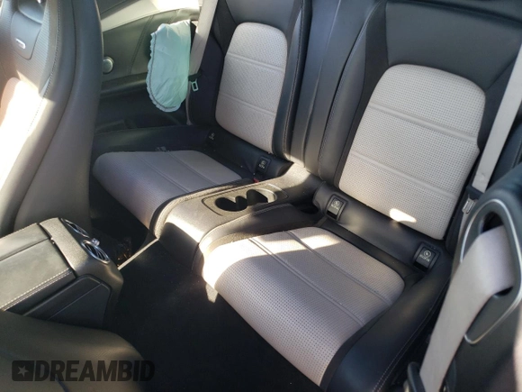 2017 Mercedes-Benz C 63 S AMG с VIN WDDWK8HB0HF504913, выставлен на аукционе Copart как лот 77520743 с пробегом Не указан миль и Списание • Salvage title. История ставок и продаж доступна на DreamBid. Изображение 10.