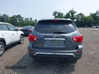2017 Nissan Pathfinder Platinum with VIN 5N1DR2MM9HC903057, listed as a IAAI auction lot 40063517 with 8,847 mi miles and . Bid and sale history available at DreamBid. Image 16.