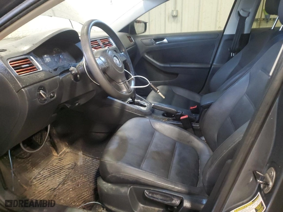 2011 Volkswagen Jetta Sedan SE w/Convenience with VIN 3VWDX7AJ9BM387917, listed as a Copart auction lot 50548855 with 187,117 mi miles and Non Repairable. Bid and sale history available at carsss.com. Image 7.