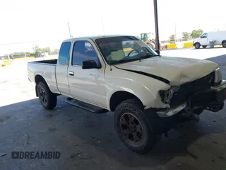 1998 Toyota Tacoma with VIN 4TASM92N3WZ134978, listed as a IAAI auction lot 42613640 with 186,564 mi miles and . Bid and sale history available at DreamBid. Image 1.