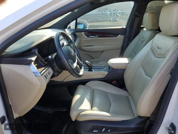 2017 Cadillac XT5 Luxury FWD with VIN 1GYKNBRS0HZ229189, listed as a Copart auction lot 70026514 with 81,864 mi miles and Salvage Title. Bid and sale history available at DreamBid. Image 7.