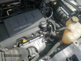 2018 Chevrolet Sonic Premier z VIN 1G1JF5SB3J4138309, wystawiony jako Copart lot #68265475 z przebiegiem 99 578 mil mil oraz Szkoda całkowita • Salvage title. Historia ofert i sprzedaży dostępna na DreamBid. Obrazek 13.