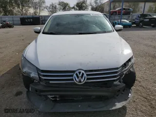 2013 Volkswagen Passat SE with VIN 1VWBP7A35DC016573, listed as a Copart auction lot 47495015 with 137,450 mi miles and Salvage Title. Bid and sale history available at carsss.com. Image 5.