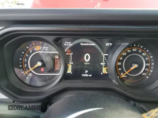 2024 Jeep Wrangler Sahara with VIN 1C4PJXEG9RW236263, listed as a Copart auction lot 45009025 with 13,985 mi miles and Salvage Title. Bid and sale history available at carsss.com. Image 9.