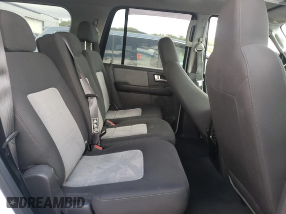 2003 Ford Expedition Special Service z VIN 1FMPU16L63LC45698, wystawiony jako Copart lot #70058684 z przebiegiem 163 798 mil mil oraz Szkoda całkowita • Salvage title. Historia ofert i sprzedaży dostępna na DreamBid. Obrazek 11.
