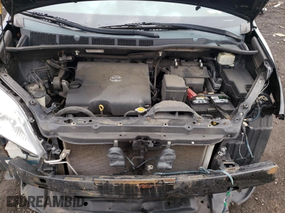 2014 Toyota Sienna LE AAS with VIN 5TDKK3DC7ES466988, listed as a Copart auction lot 53277255 with 130,706 mi miles and Salvage Title. Bid and sale history available at carsss.com. Image 14.