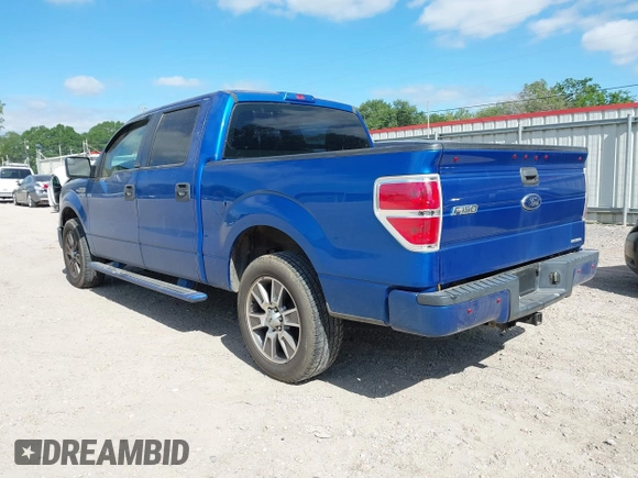 2014 Ford F-150 XL with VIN 1FTEW1CM9EFA37657, listed as a IAAI auction lot 42014824 with 235,969 mi miles. Bid and sale history available at carsss.com. Image 3.
