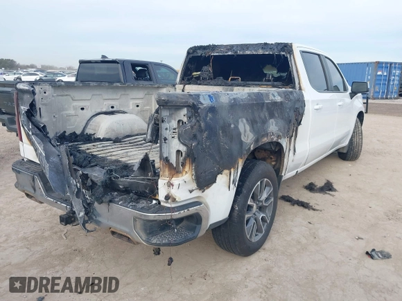 2019 Chevrolet Silverado 1500 LT with VIN 3GCUYDED7KG156676, listed as a IAAI auction lot 41329709 with 125,990 mi miles. Bid and sale history available at carsss.com. Image 4.