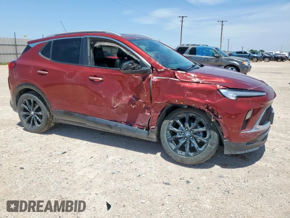 2024 Buick Encore GX Sport Touring z VIN KL4AMDSL6RB001060, wystawiony jako Copart lot #58602165 z przebiegiem 52 166 mil mil oraz Szkoda całkowita • Salvage title. Historia ofert i sprzedaży dostępna na DreamBid. Obrazek 4.