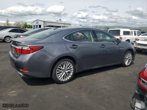 2015 Lexus ES 350 with VIN JTHBK1GG6F2191642, listed as a Copart auction lot 51852885 with 45,724 mi miles and Salvage Title. Bid and sale history available at carsss.com. Image 3.