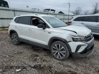 2022 Volkswagen Taos SE с VIN 3VVRX7B29NM042375, выставлен на аукционе Copart как лот 50541045 с пробегом 25 547 миль миль и На запчасти • Non repairable. История ставок и продаж доступна на DreamBid. Изображение 4.