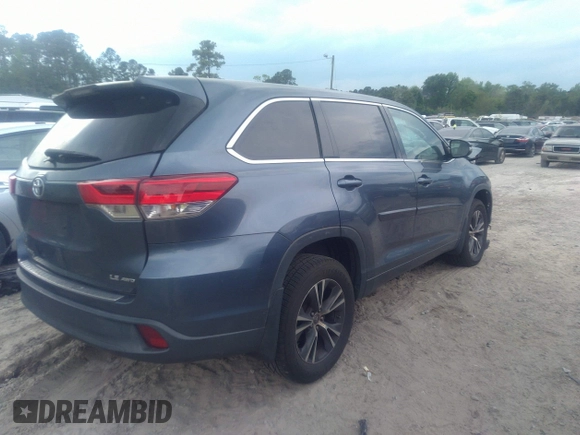 2018 Toyota Highlander LE with VIN 5TDBZRFH6JS800526, listed as a IAAI auction lot 42042575 with 129,208 mi miles and . Bid and sale history available at DreamBid. Image 4.