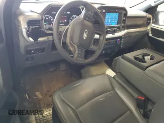 2021 Ford F-150 XL with VIN 1FTMF1EB8MKE16551, listed as a Copart auction lot 54966435 with 41,590 mi miles and Salvage title. Bid and sale history available at DreamBid. Image 8.