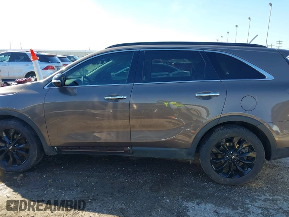 2019 Kia Sorento LX V6 with VIN 5XYPG4A56KG600188, listed as a IAAI auction lot 41347390 with 79,098 mi miles. Bid and sale history available at carsss.com. Image 15.