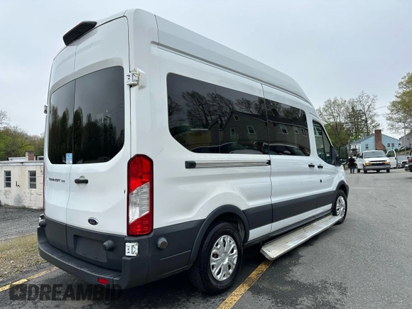 2018 Ford Transit с VIN 1FDZX2XM0JKB25878, выставлен на аукционе Copart как лот 55781625 с пробегом 159 495 миль миль и Чистый • Clean title. История ставок и продаж доступна на DreamBid. Изображение 3.