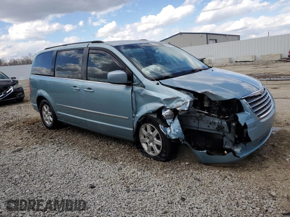 2010 Chrysler Town & Country Touring with VIN 2A4RR5D13AR257328, listed as a Copart auction lot 50694805 with 416,825 mi miles and Non Repairable. Bid and sale history available at carsss.com. Image 4.