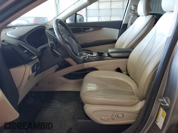 2016 Lincoln MKX Select with VIN 2LMTJ6KR2GBL61991, listed as a Copart auction lot 48429585 with 147,229 mi miles and Salvage Title. Bid and sale history available at DreamBid. Image 7.
