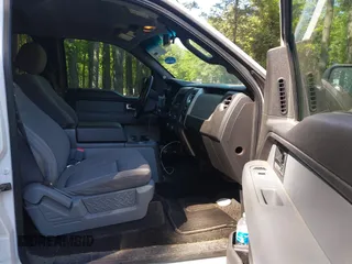 2013 Ford F-150 XL with VIN 1FTFW1CT8DFA12243, listed as a IAAI auction lot 42133425 with 240,282 mi miles and . Bid and sale history available at DreamBid. Image 5.