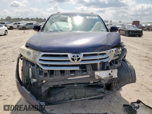2012 Toyota Highlander Limited with VIN 5TDYK3EH3CS050227, listed as a Copart auction lot 58998135 with 216,701 mi miles and Salvage title. Bid and sale history available at DreamBid. Image 5.