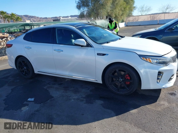 2016 Kia Optima SXL Turbo with VIN 5XXGV4L23GG115933, listed as a IAAI auction lot 41637267 with 83,348 mi miles. Bid and sale history available at carsss.com. Image 18.