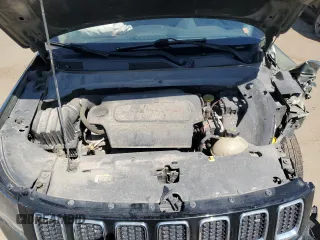 2017 Jeep Compass Latitude with VIN 3C4NJDBB1HT639818, listed as a Copart auction lot 53510575 with 107,425 mi miles and Clean Title. Bid and sale history available at carsss.com. Image 12.