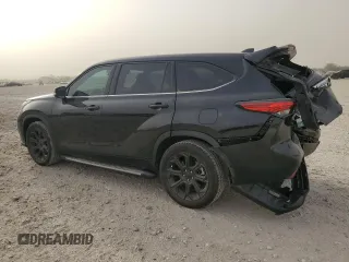 2022 Toyota Highlander LE z VIN 5TDZZRAH3NS109790, wystawiony jako Copart lot #49627715 z przebiegiem 33 113 mil mil oraz Szkoda całkowita • Salvage title. Historia ofert i sprzedaży dostępna na DreamBid. Obrazek 2.