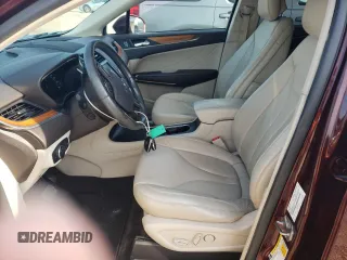 2018 Lincoln MKC Select with VIN 5LMCJ2C99JUL30500, listed as a Copart auction lot 67794844 with 57,629 mi miles and Salvage Title. Bid and sale history available at DreamBid. Image 7.