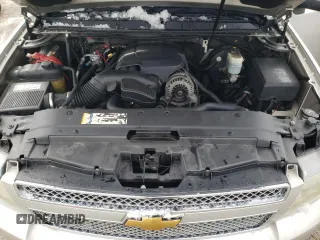 2008 Chevrolet Suburban LTZ with VIN 3GNFK16388G114290, listed as a Copart auction lot 44265795 with 236,666 mi miles and Clean Title. Bid and sale history available at carsss.com. Image 12.