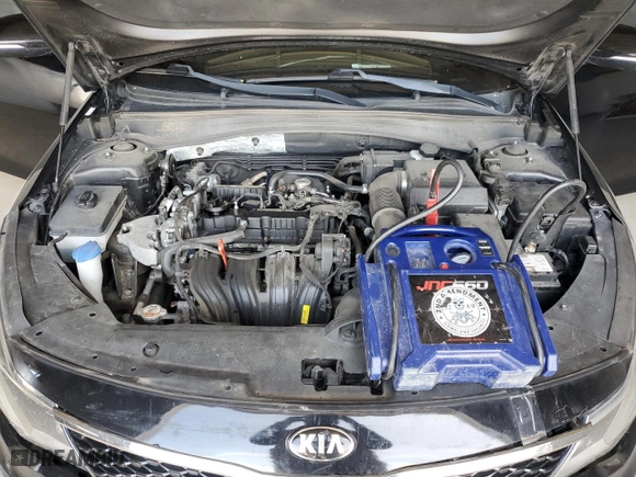 2018 Kia Optima LX with VIN 5XXGT4L39JG236133, listed as a Copart auction lot 52265435 with 172,381 mi miles and Clean Title. Bid and sale history available at carsss.com. Image 11.