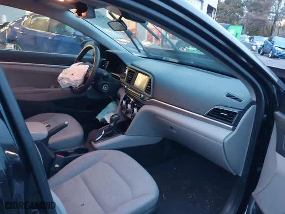 2019 Hyundai Elantra Preferred with VIN KMHD84LF9KU735813, listed as a IAAI auction lot 41073996 with 96,326 mi miles. Bid and sale history available at carsss.com. Image 5.