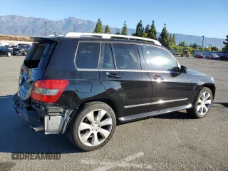 2010 Mercedes-Benz GLK 350 with VIN WDCGG8HB8AF329973, listed as a Copart auction lot 68148024 with 143,503 mi miles and Salvage Title. Bid and sale history available at DreamBid. Image 3.
