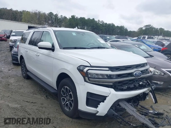 2024 Ford Expedition Max XLT with VIN 1FMJK1J83REA30890, listed as a IAAI auction lot 41866910 with 37,153 mi miles and . Bid and sale history available at DreamBid. Image 1.