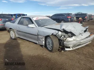 1986 Toyota Supra z VIN JT2MA70L9G0022115, wystawiony jako Copart lot #43794455 z przebiegiem 115 995 mil mil oraz Czysty tytuł • Clean title. Historia ofert i sprzedaży dostępna na DreamBid. Obrazek 4.