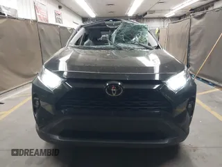 2024 Toyota RAV4 XLE Premium with VIN 2T3A1RFV3RC405031, listed as a IAAI auction lot 41977587 with 9,272 mi miles and . Bid and sale history available at DreamBid. Image 13.