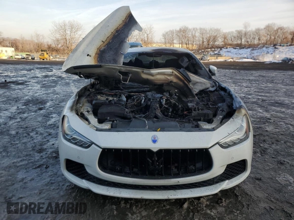 2017 Maserati Ghibli S Q4 z VIN ZAM57RTA9H1242491, wystawiony jako Copart lot #86700114 z przebiegiem Nie podano mil oraz Nie do naprawy. Historia ofert i sprzedaży dostępna na DreamBid. Obrazek 5.