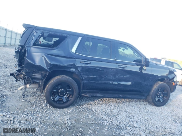 2022 Chevrolet Tahoe Commercial with VIN 1GNSCLED5NR336184, listed as a Copart auction lot 82220764 with 14,950 mi miles and Salvage Title. Bid and sale history available at carsss.com. Image 3.