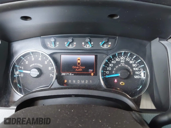 2013 Ford F-150 XL with VIN 1FTFW1ET6DFA64726, listed as a IAAI auction lot 42452184 with 266,171 mi miles and . Bid and sale history available at DreamBid. Image 7.